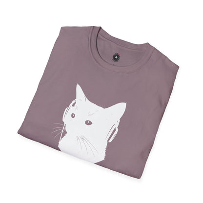 silhouette of kitten wearing headphones